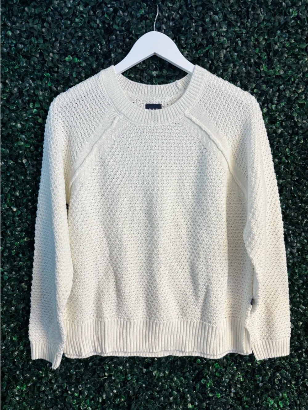 GAP Cream Crewneck Knit Sweater